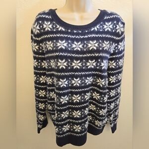 NWT Nautica Ladies Dark Navy Blue Snowflake Sweater